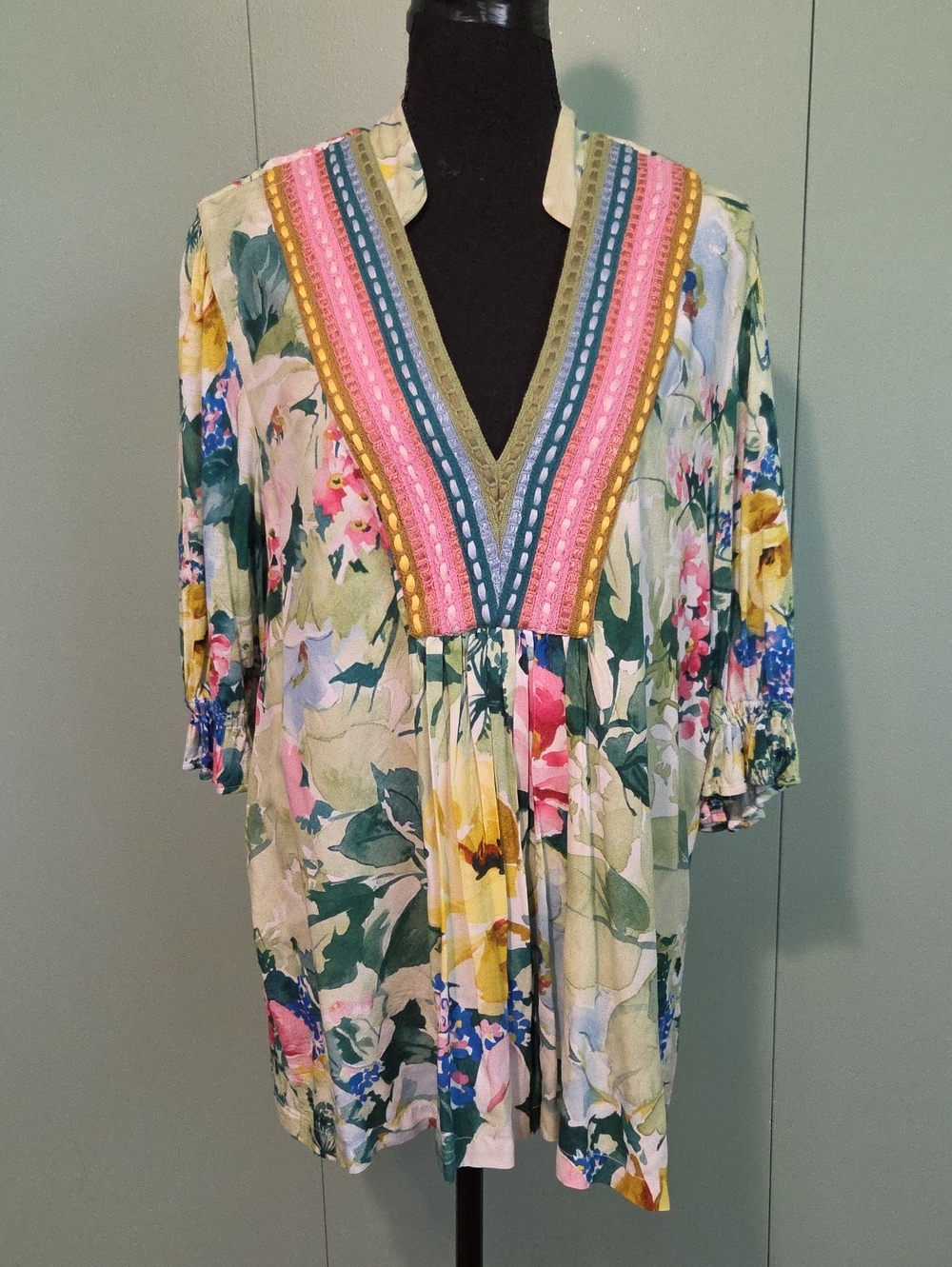 Blank London Floral V-Neck Boho Tunic Shirt Blouse Size Xl